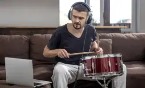 How Online Groups Keep Drummers Motivated